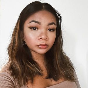 Meet your Posher, Elaine fe